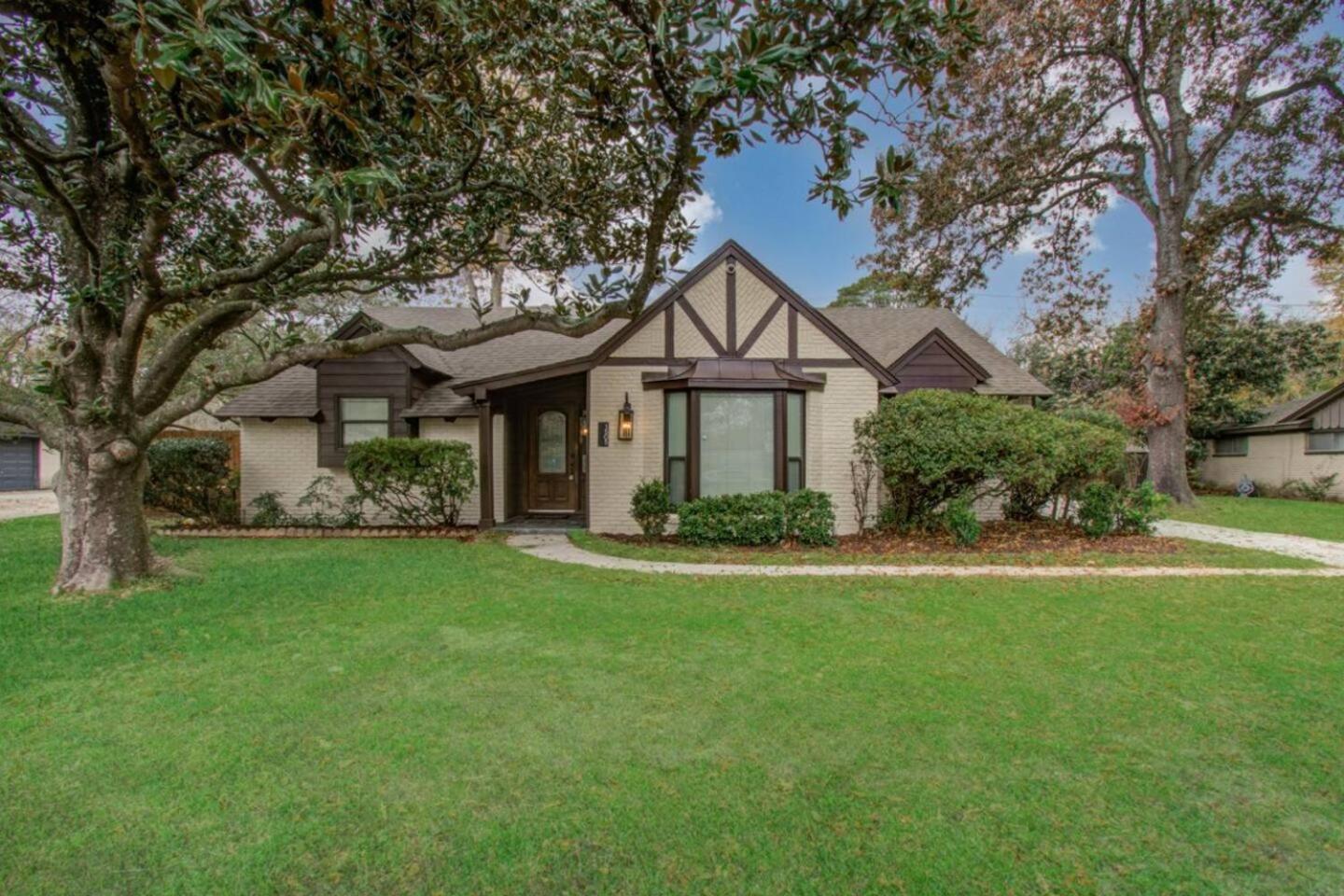 Western Oaks Retreat هيوستن المظهر الخارجي الصورة